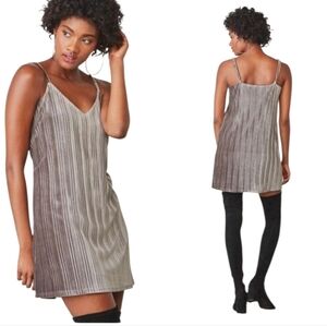 Women's Jack By BB Dakota Silver Gray Velvet Mini Dress Sz XS